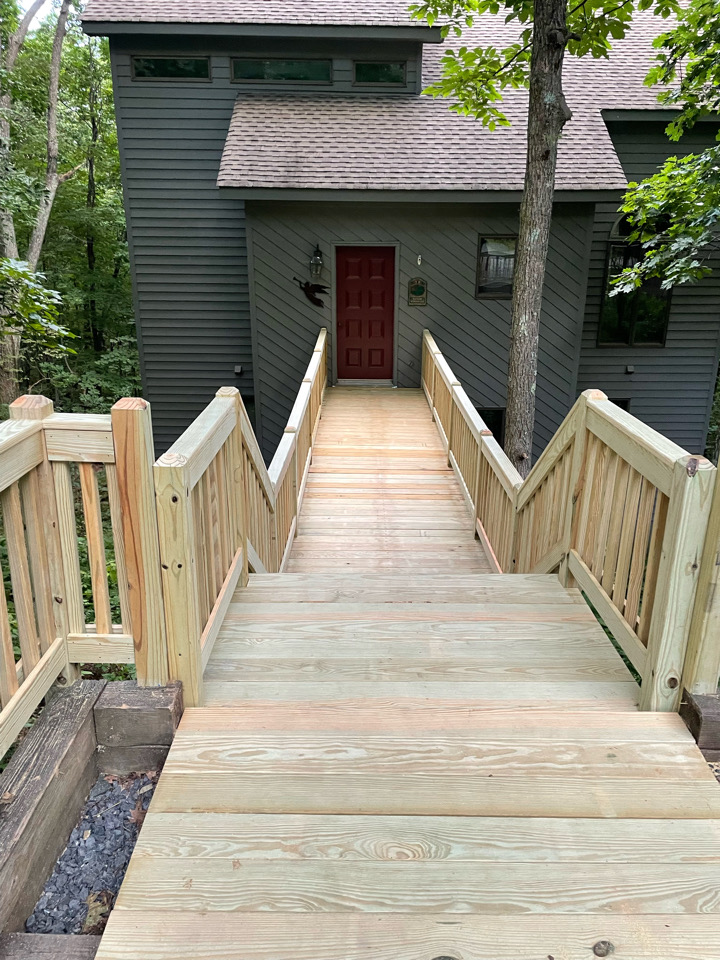 Wintergreen Decks - Keys to Renovating Outdoor Living Spaces at Wintergreen Resort - Bear Creek Outdoor Living