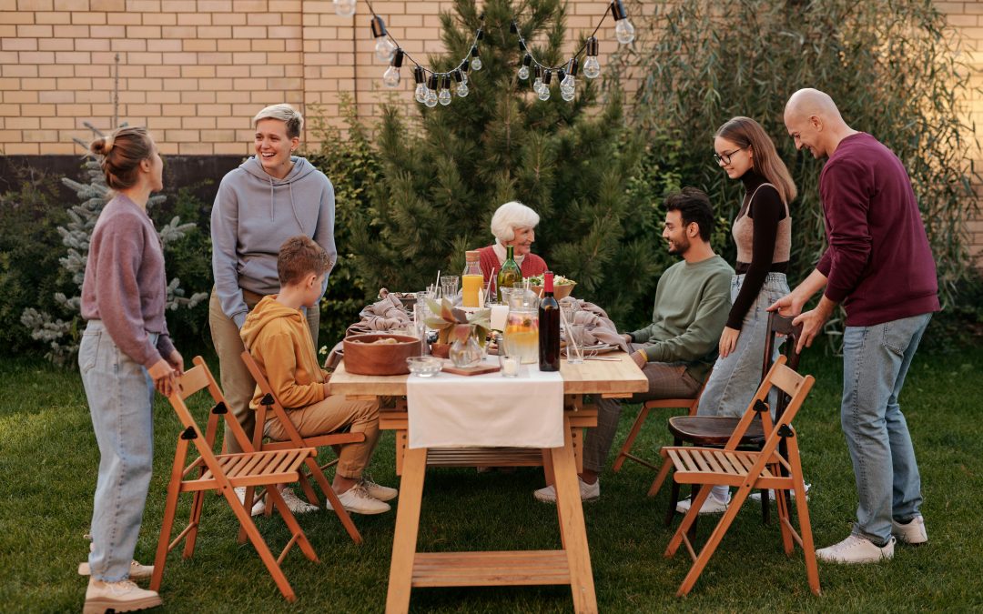 How to Plan Your Backyard Makeover in the New Year
