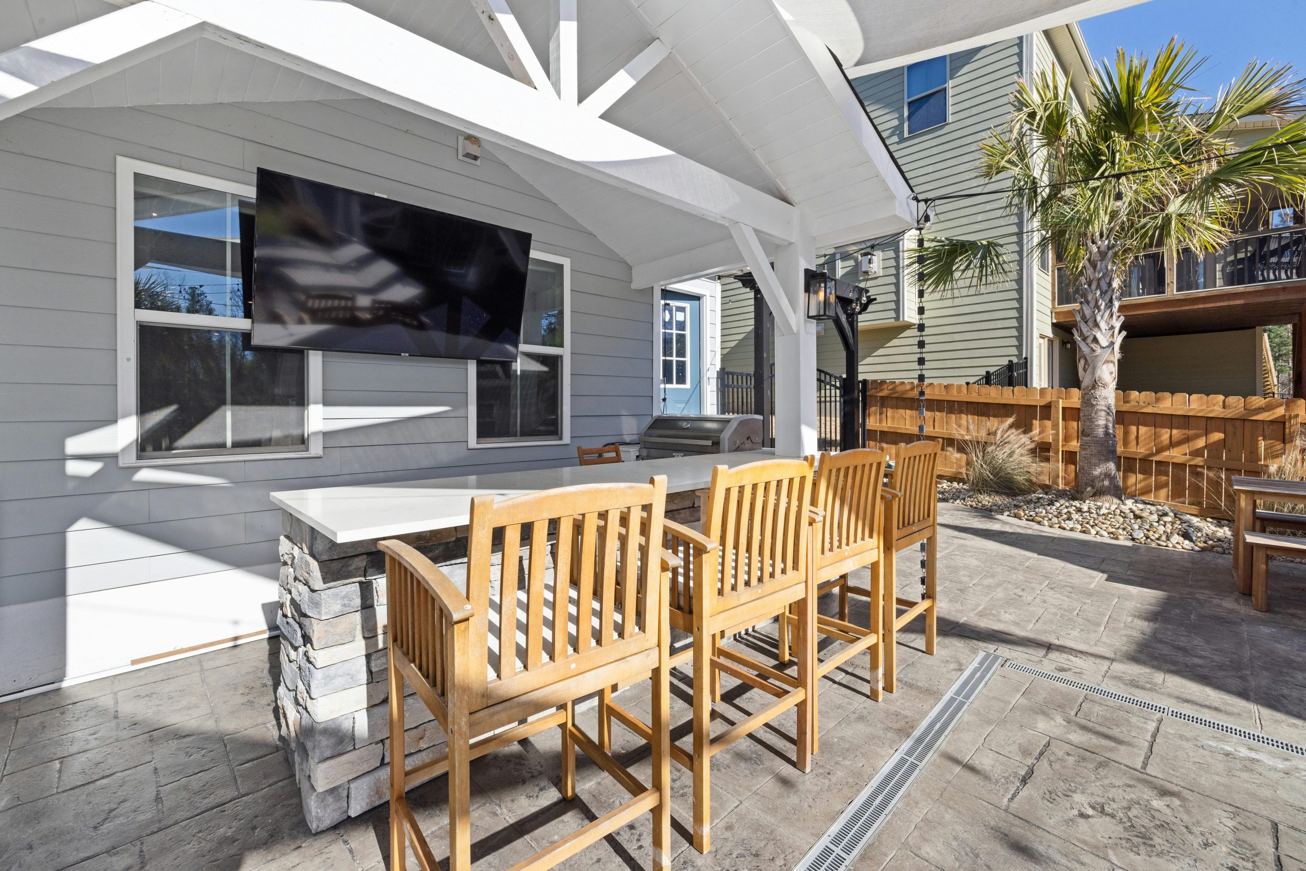 Wintergreen Decks - Keys to Renovating Outdoor Living Spaces at Wintergreen Resort - Bear Creek Outdoor Living